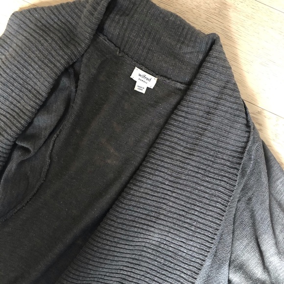 Wilfred (Aritzia) Linen Waterfall Cardigan Wrap - Picture 3 of 6